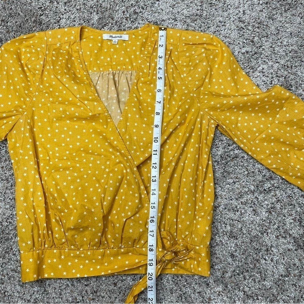 Madewell Wrap V-Neck Top Blouse in Star Scatter Gold Yellow Extra Small - Picture 12 of 13